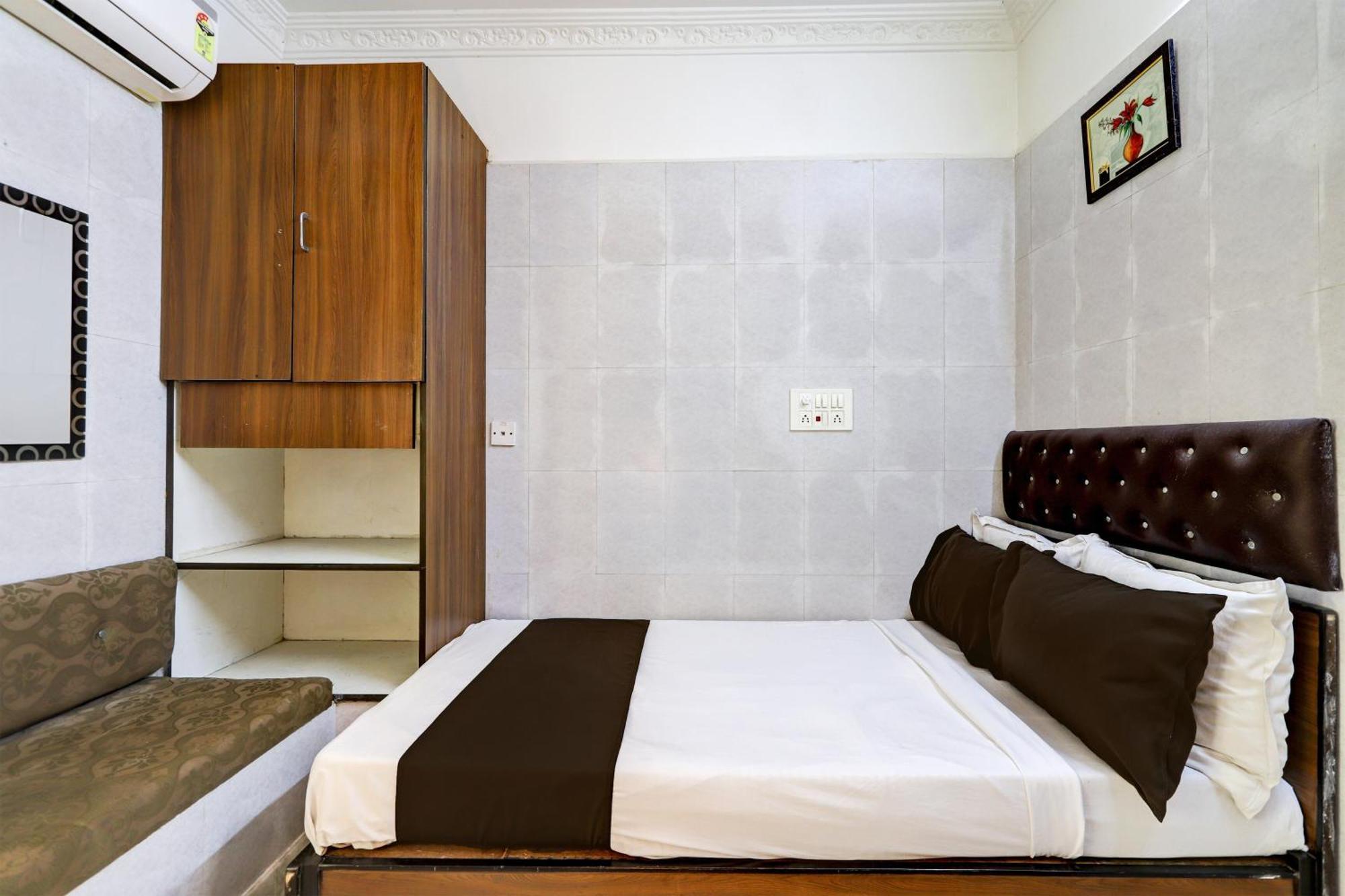 Hotel O Golden Pride Shamshabad Exterior photo