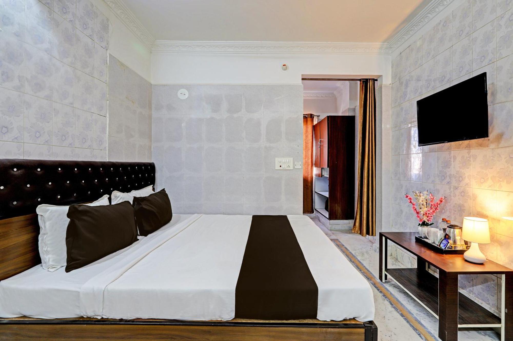 Hotel O Golden Pride Shamshabad Exterior photo